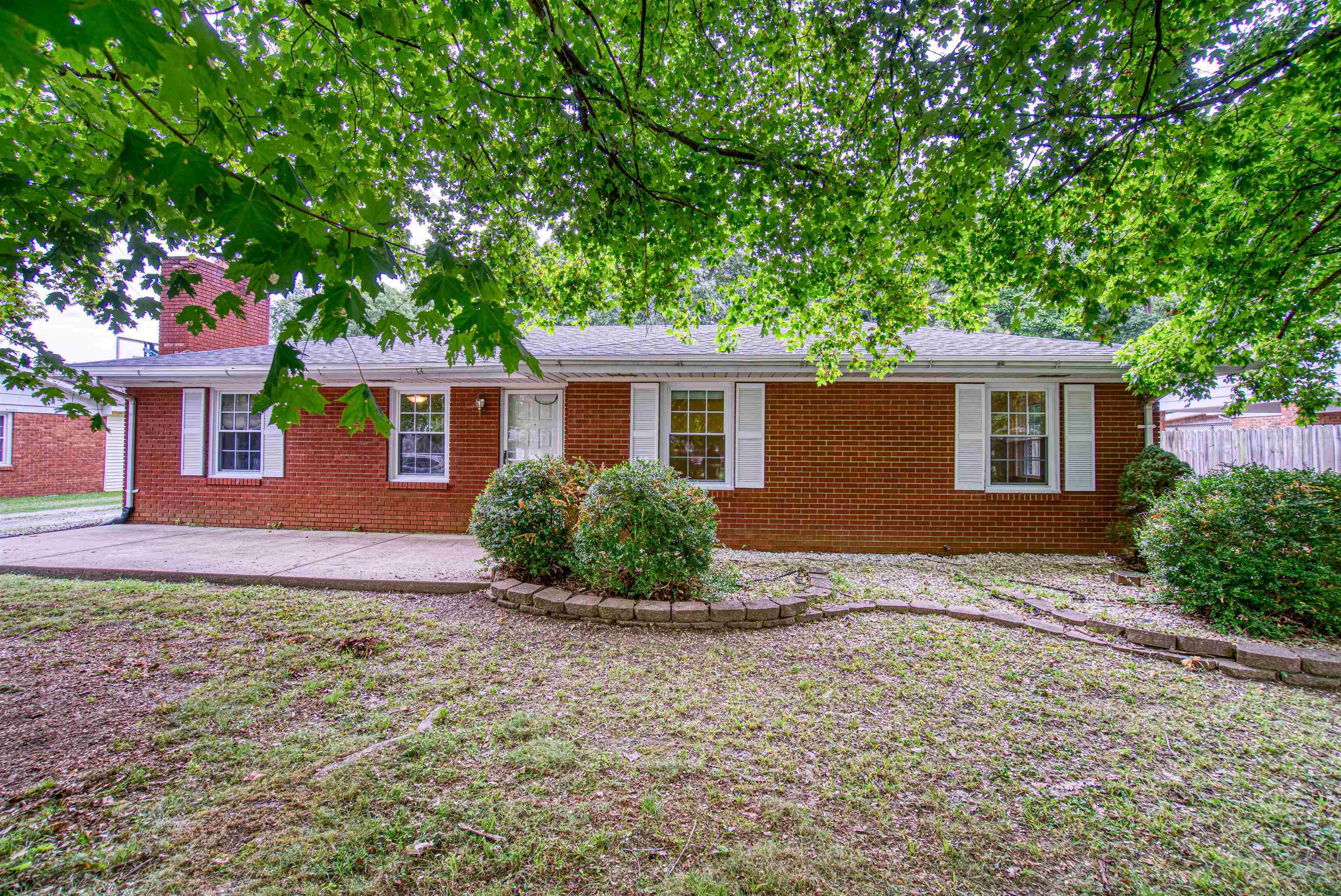 Property Photo:  2118 South Downey Dr.  KY 42420 