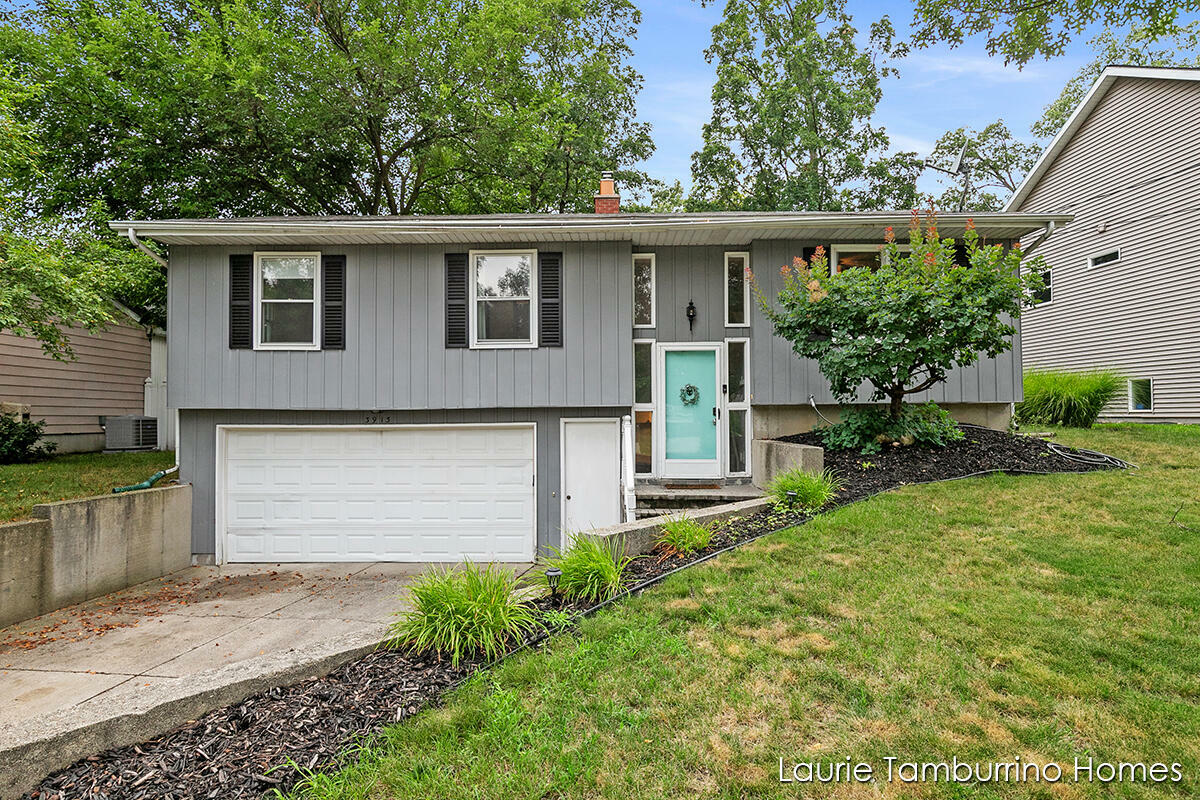 Property Photo:  3913 Burlingame Avenue SW  MI 49509 