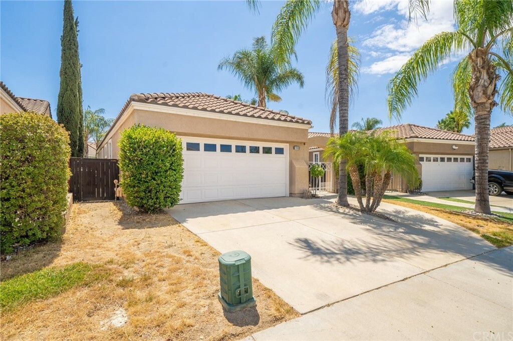 Property Photo:  28869 Champions Drive  CA 92584 