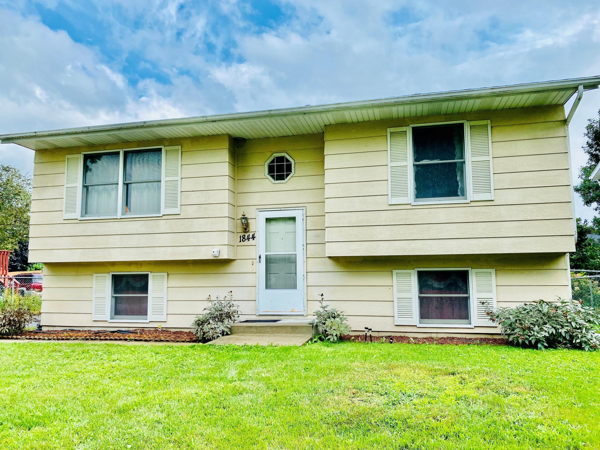 Property Photo: 1844 S Village Drive SE MN 55904