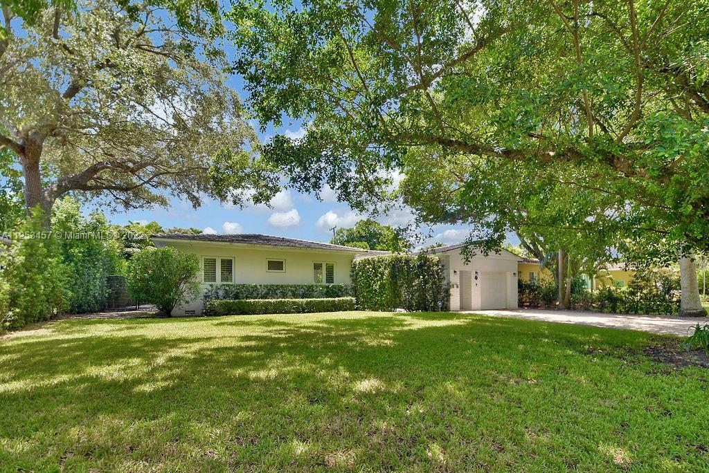 Property Photo: 1232 Manati Ave FL 33146