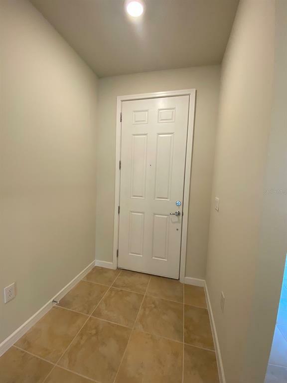 Property Photo:  5060 Sparkling Water Way  FL 34746 