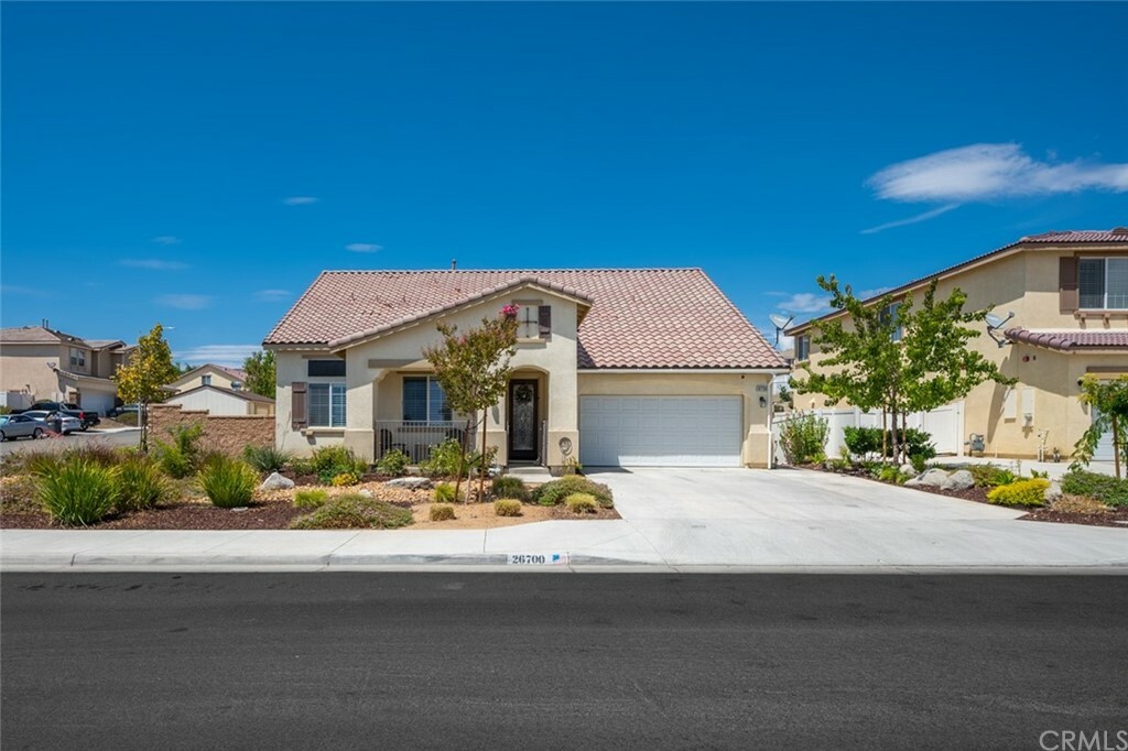 Property Photo:  26700 Jade Tree  CA 92555 