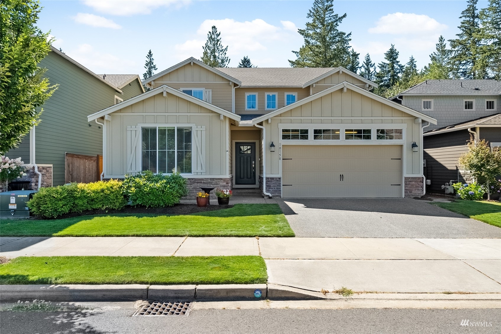 Property Photo: 10158 Sentinel Loop WA 98332