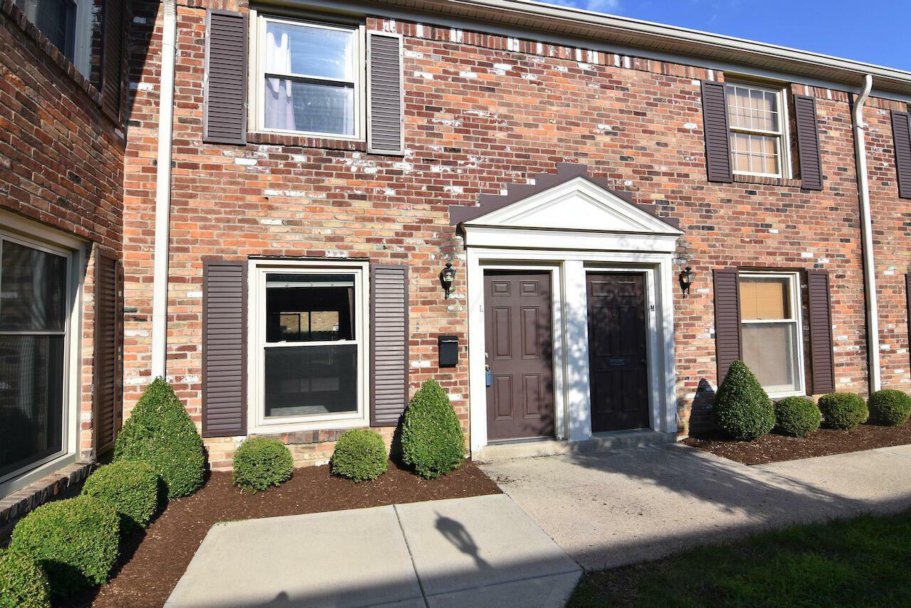 Property Photo:  911 Manor Lane L  OH 43221 