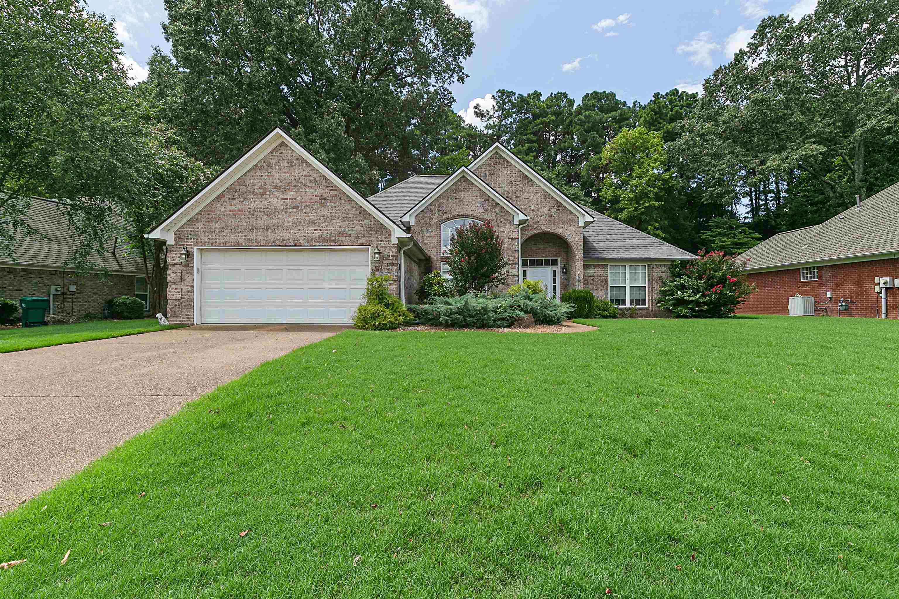 Property Photo:  175 Silverdale Cove  TN 38305 