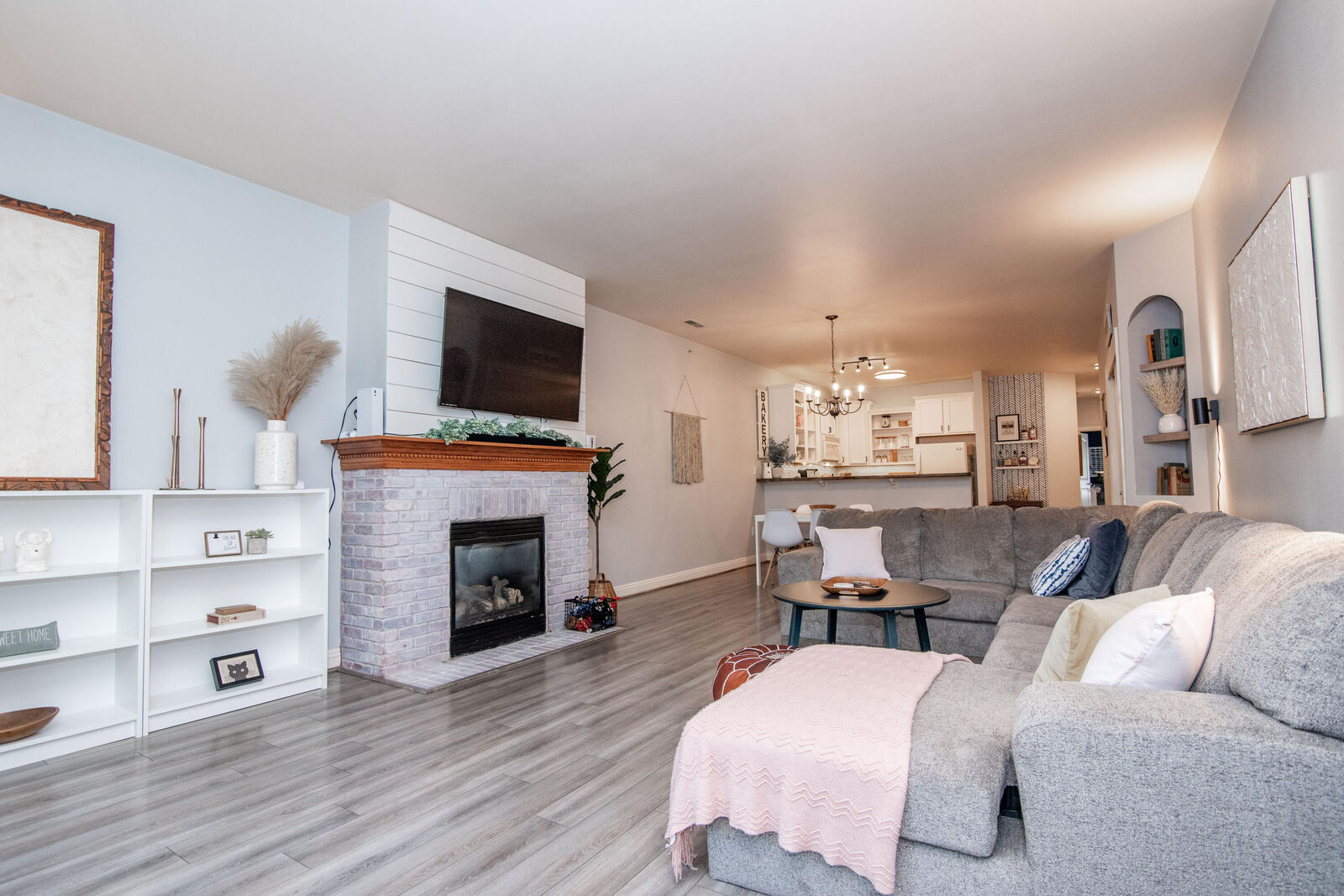 Property Photo:  2060 Rainbow Lake Ln 217  WI 53090 