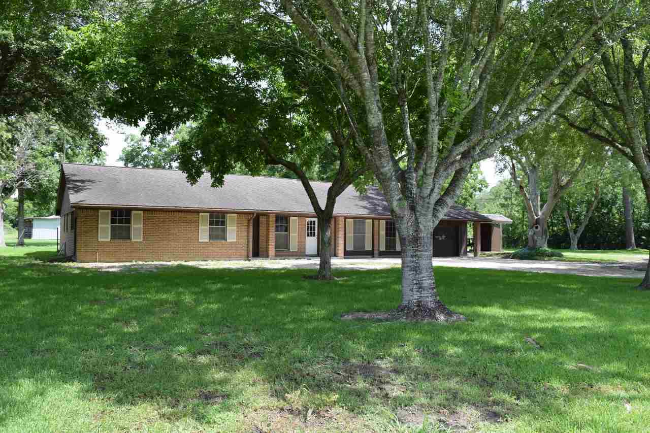 Property Photo:  24886 Hwy 124  TX 77622 