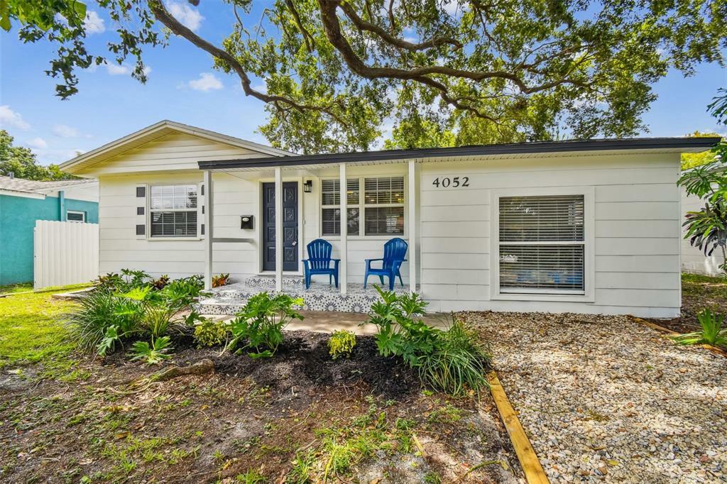 Property Photo:  4052 12th Avenue N  FL 33713 