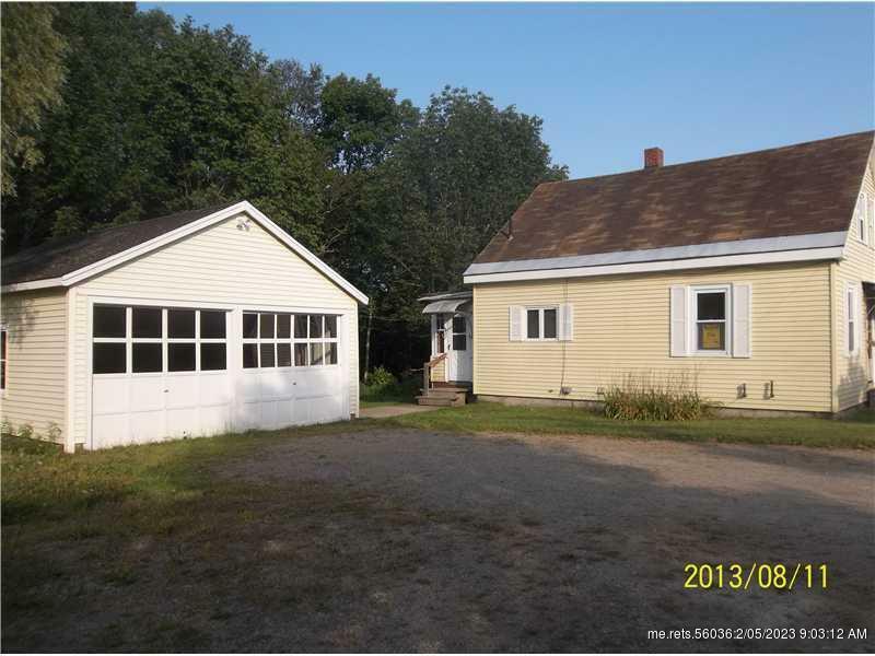 Property Photo:  45 Prospect Street  ME 04974 