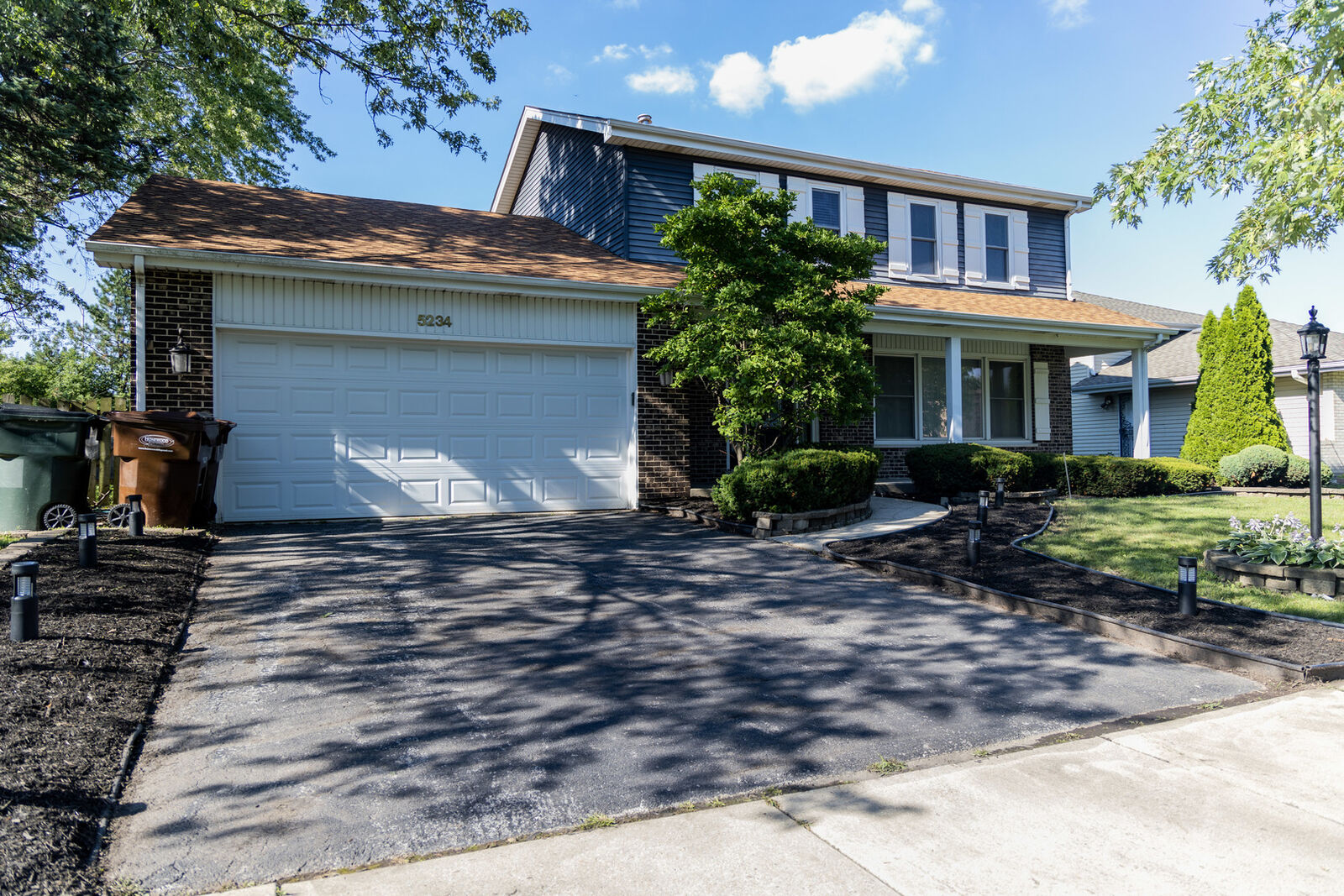 Property Photo:  5234 Imperial Drive  IL 60471 