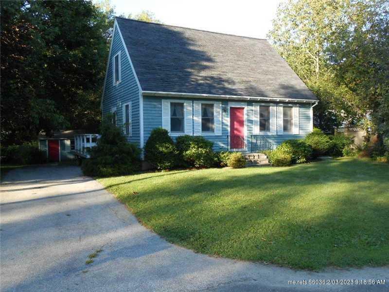 Property Photo: 11 Washington Street ME 04841