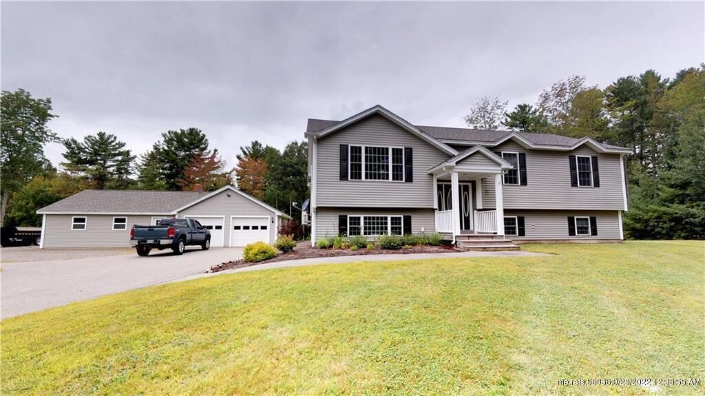 Property Photo:  1306 Hudson Road  ME 04401 