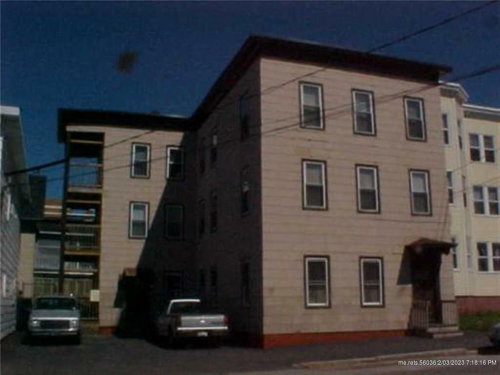 Property Photo: 24 Birch Street ME 04240