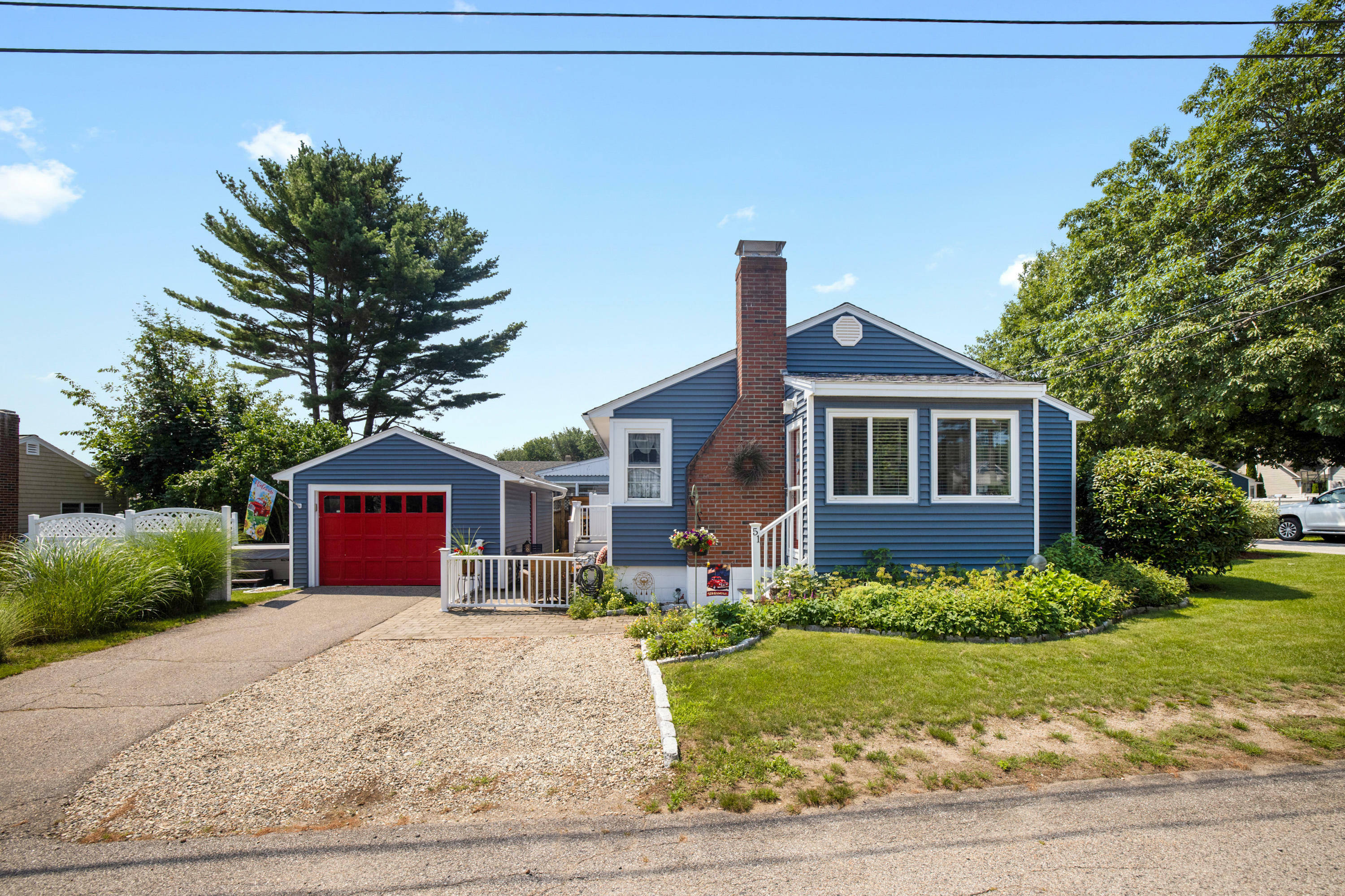 Property Photo: 51 Cranberry Street ME 04090