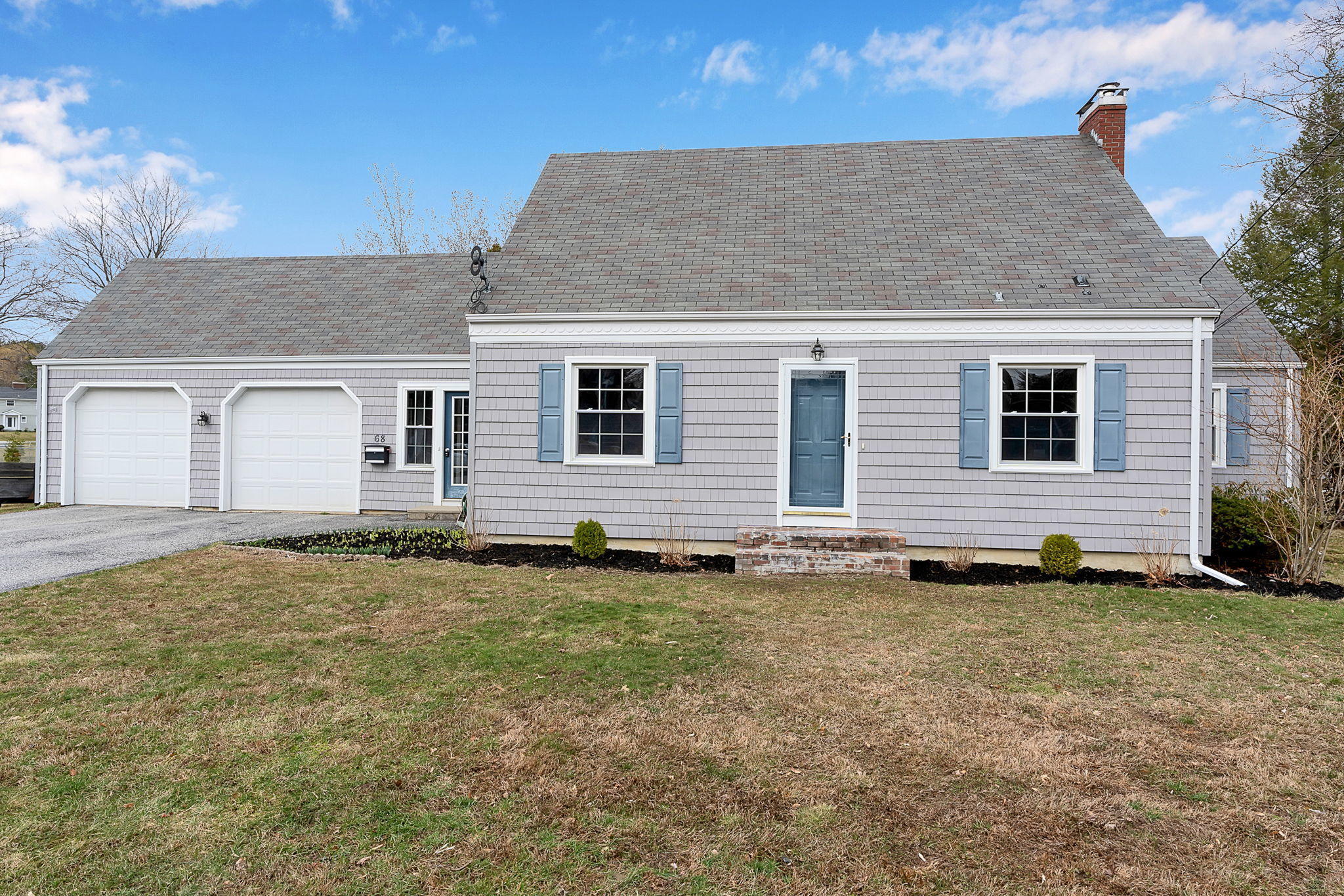 Property Photo: 68 Brooks Avenue ME 04240