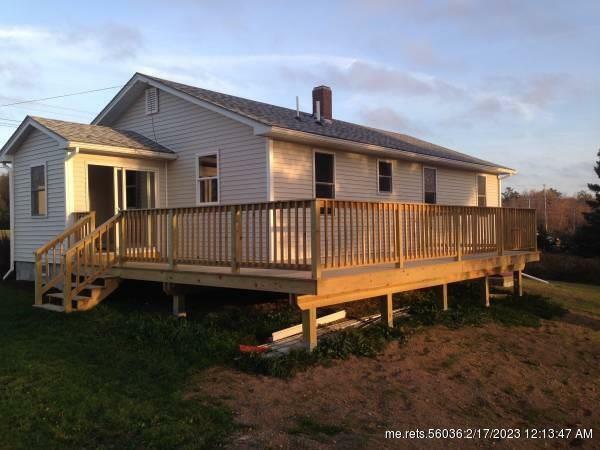 Property Photo: 139 Bayside Road ME 04605