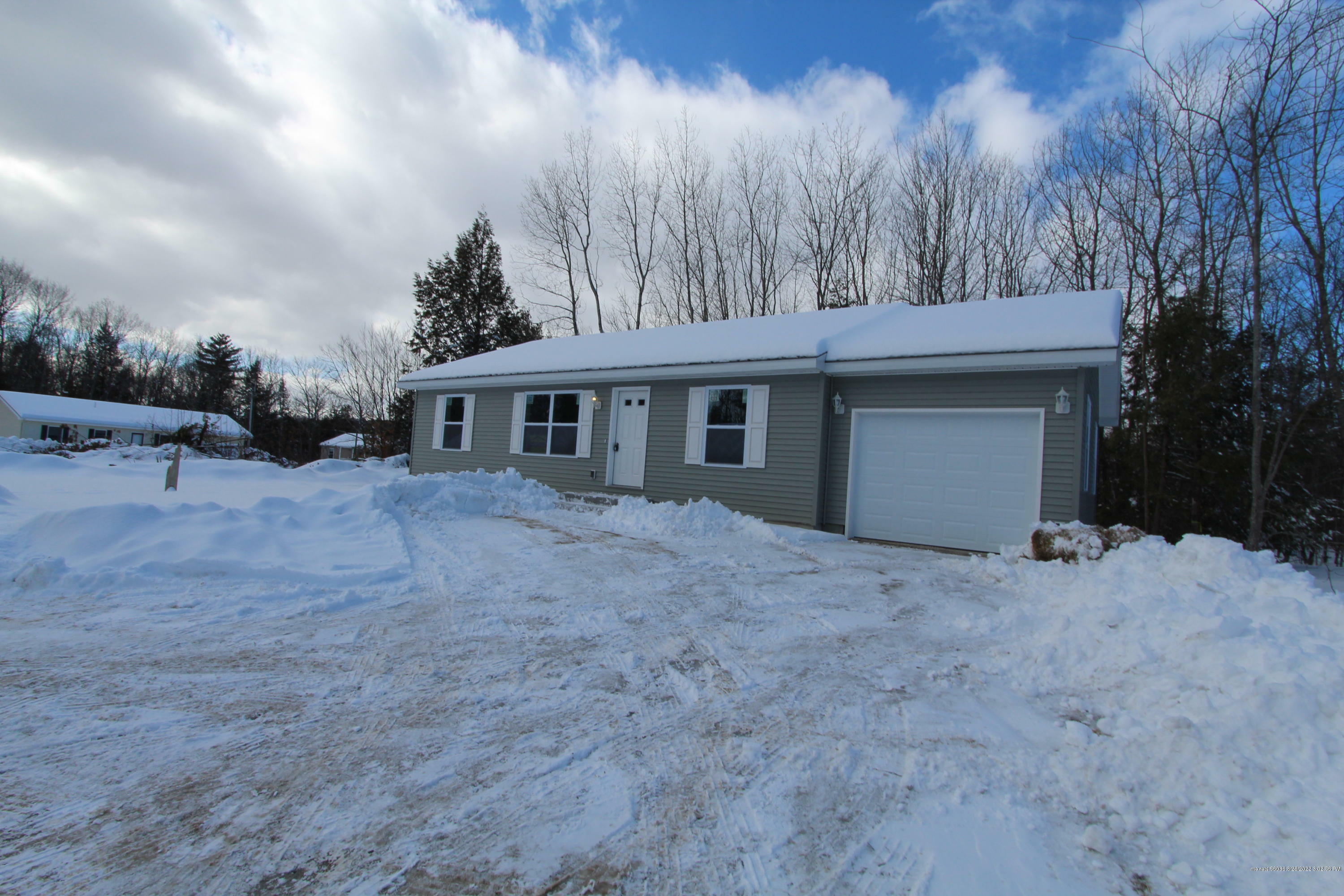 Property Photo: 27 Fox Hollow Drive ME 04210