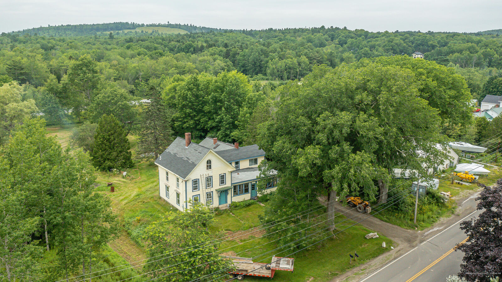 Property Photo:  92 Main Street  ME 04981 