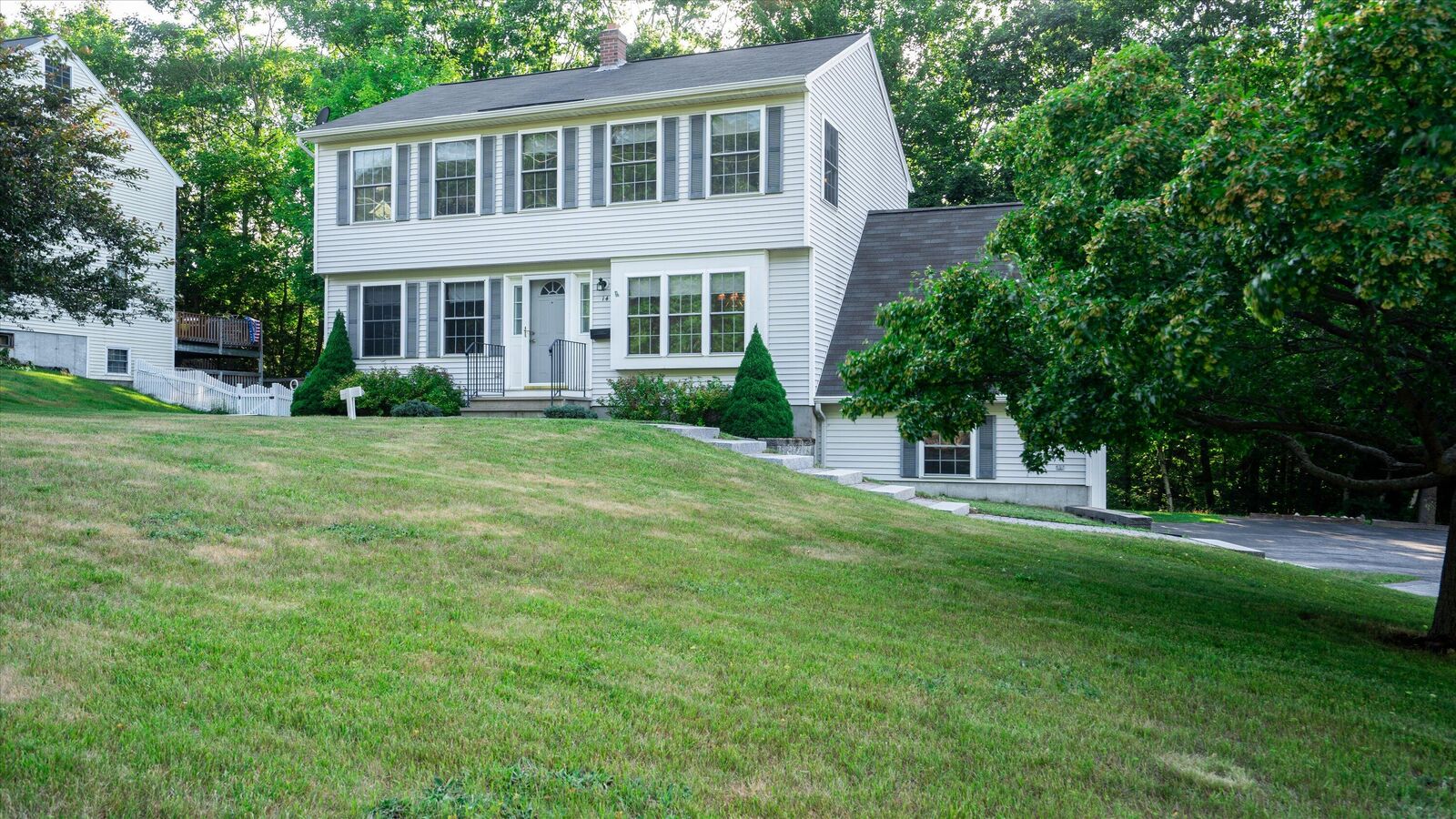 Property Photo:  14 Parkside Drive  ME 04005 