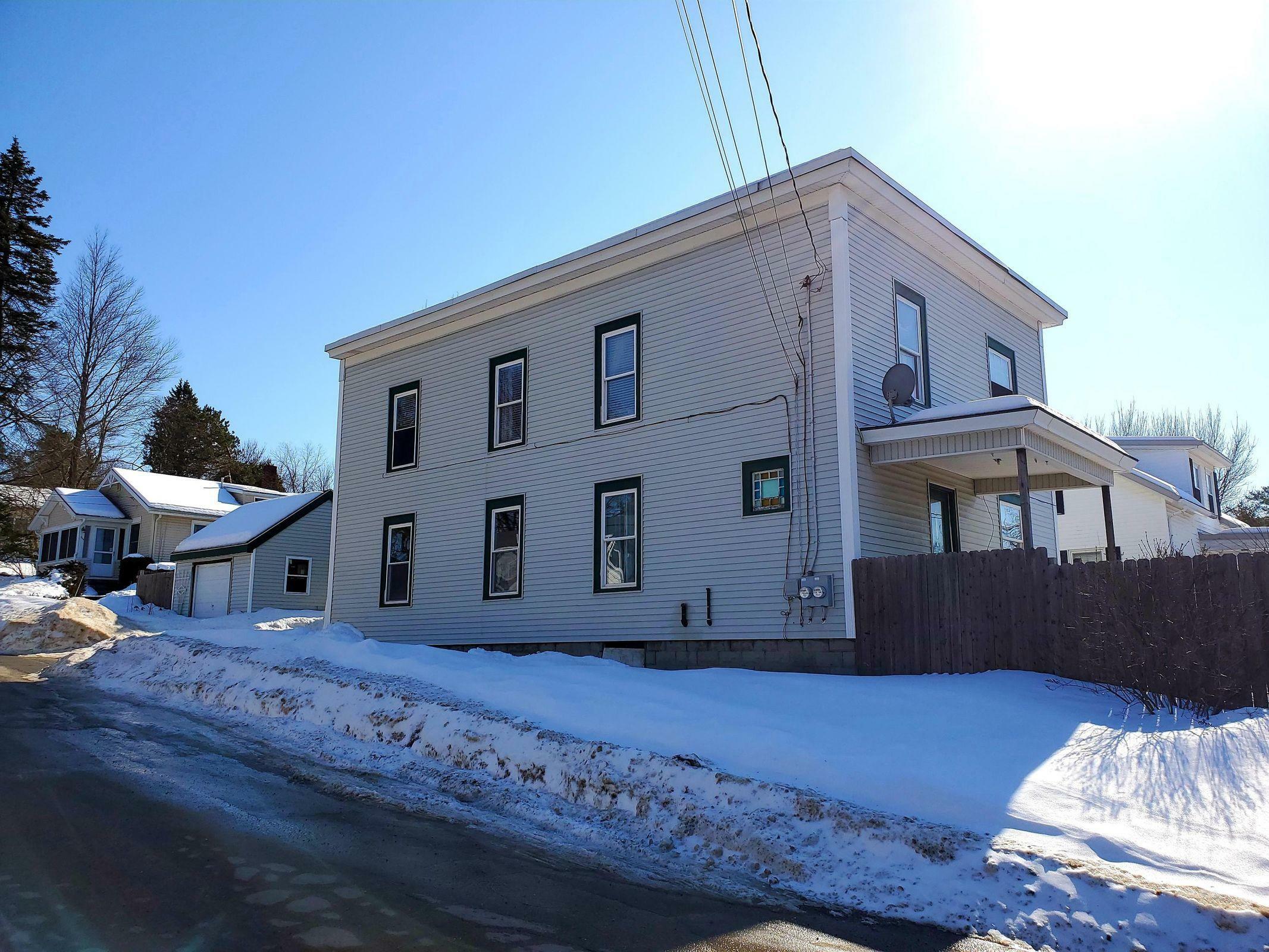Property Photo: 5 Farwell Street ME 04240