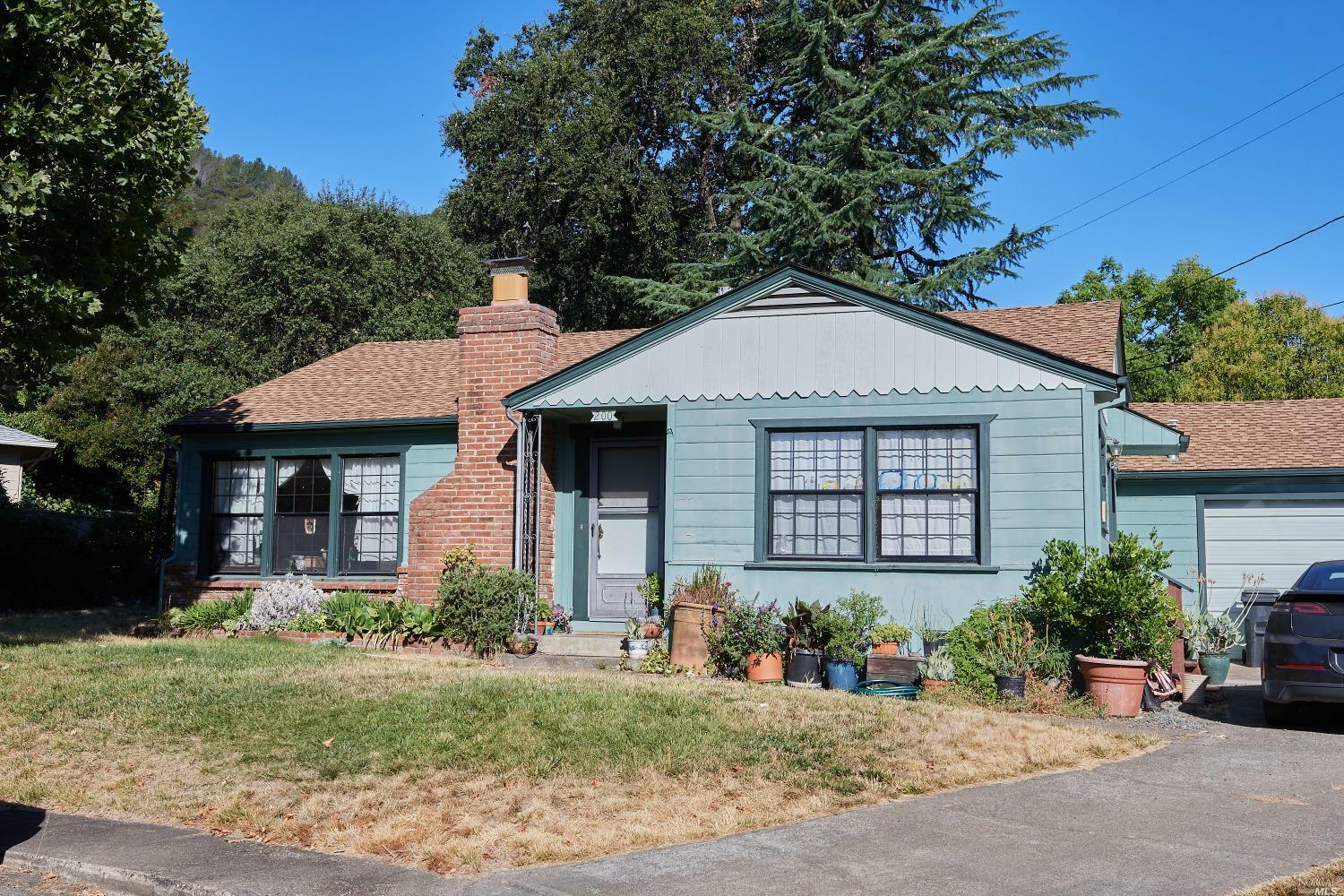 Property Photo:  200 Calvert Drive  CA 95482 