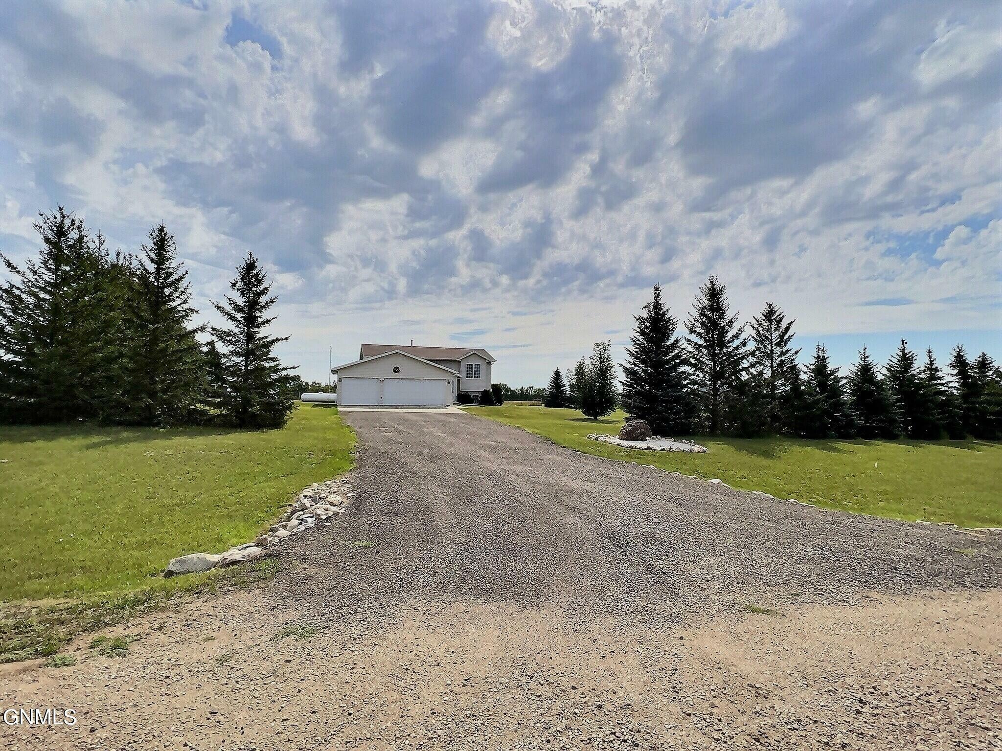 Property Photo:  8137 44 Street NE  ND 58503 