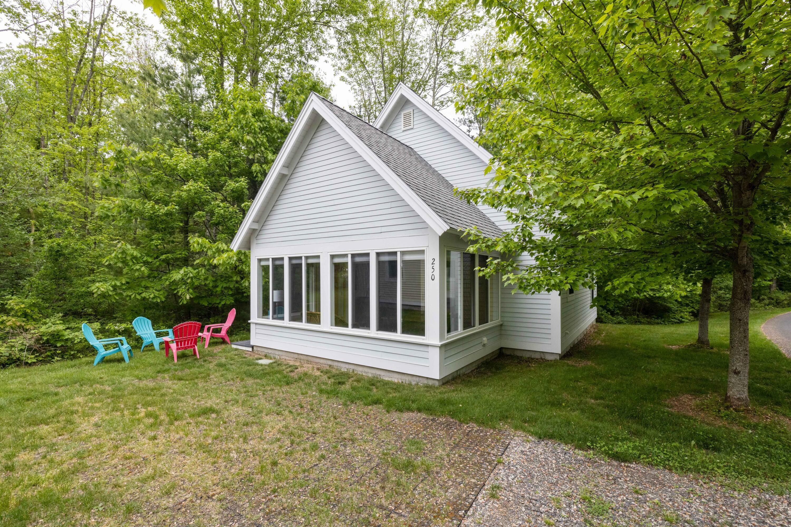 Property Photo: 454 Post Road 250 ME 04090