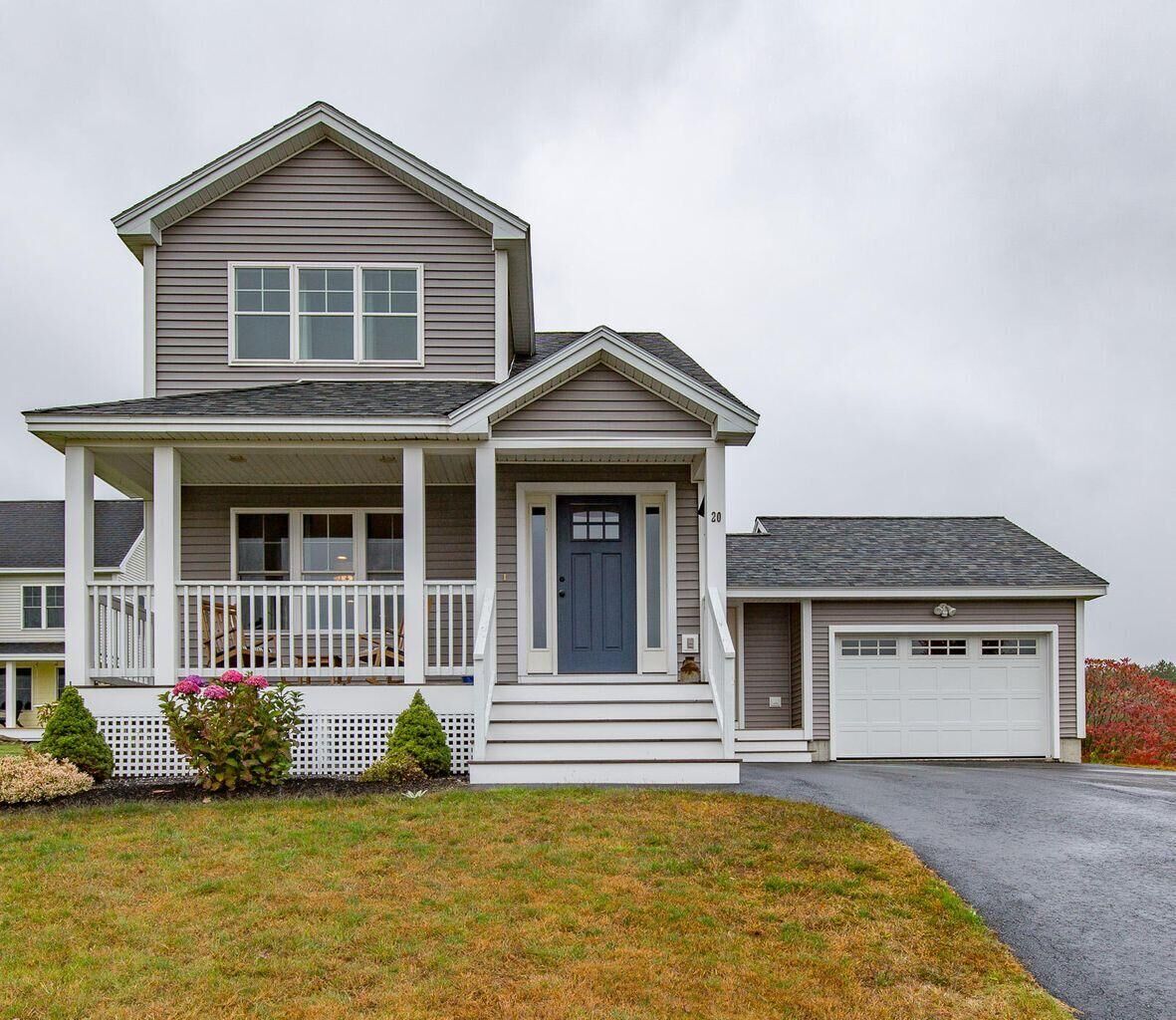 Property Photo:  20 Castle Rock Drive  ME 04021 