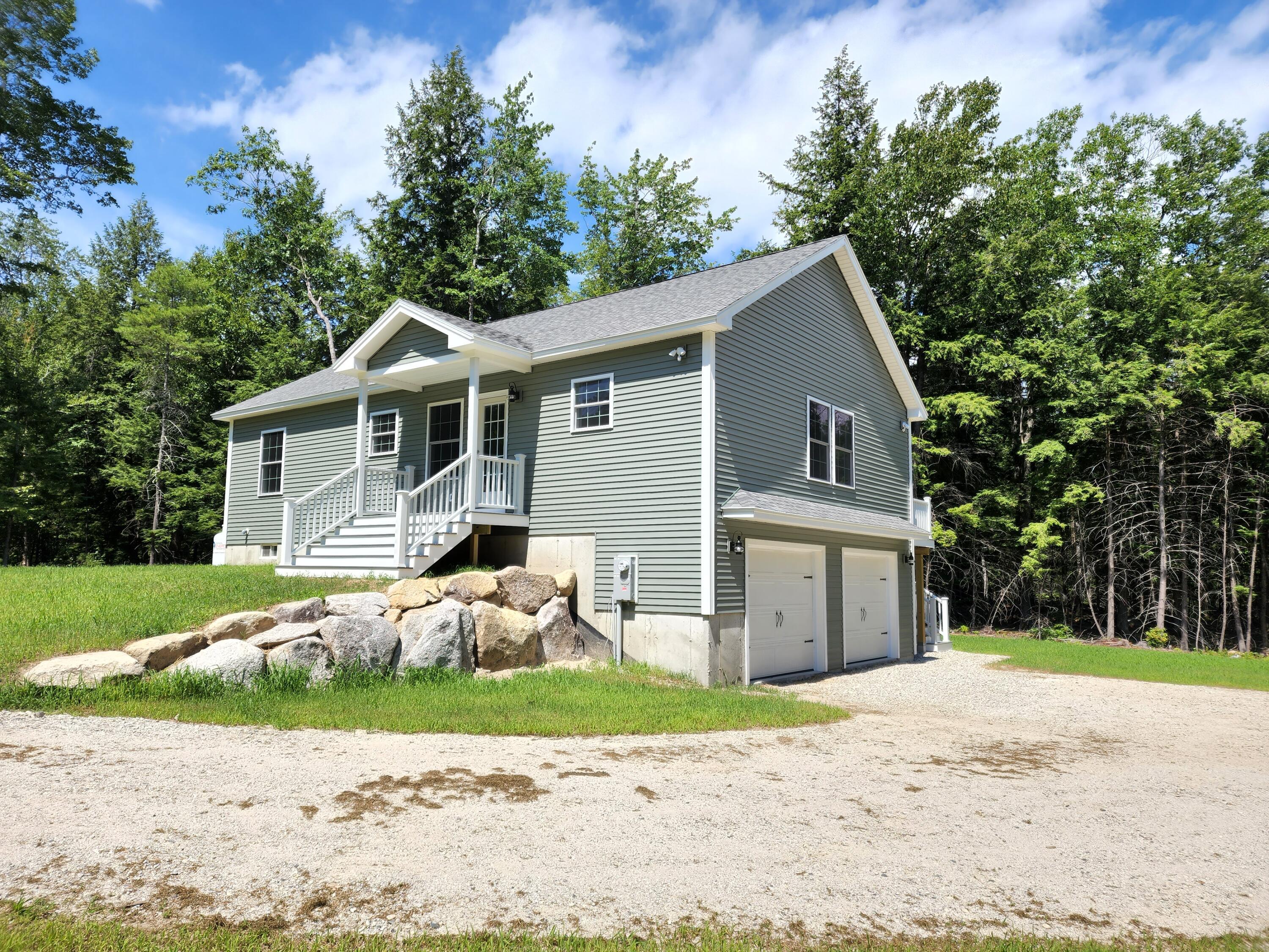 Property Photo:  19 Garrison Woods Drive  ME 04039 