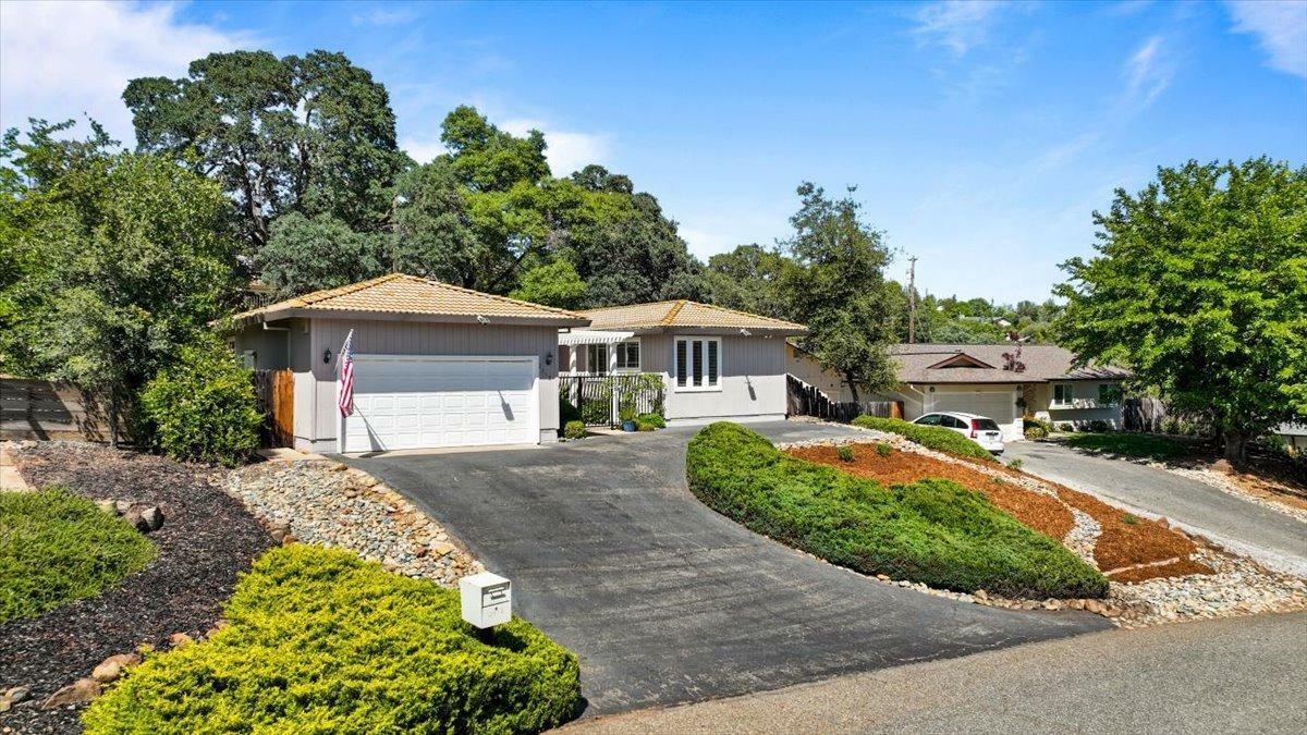 Property Photo:  2715 Wentworth Road  CA 95682 