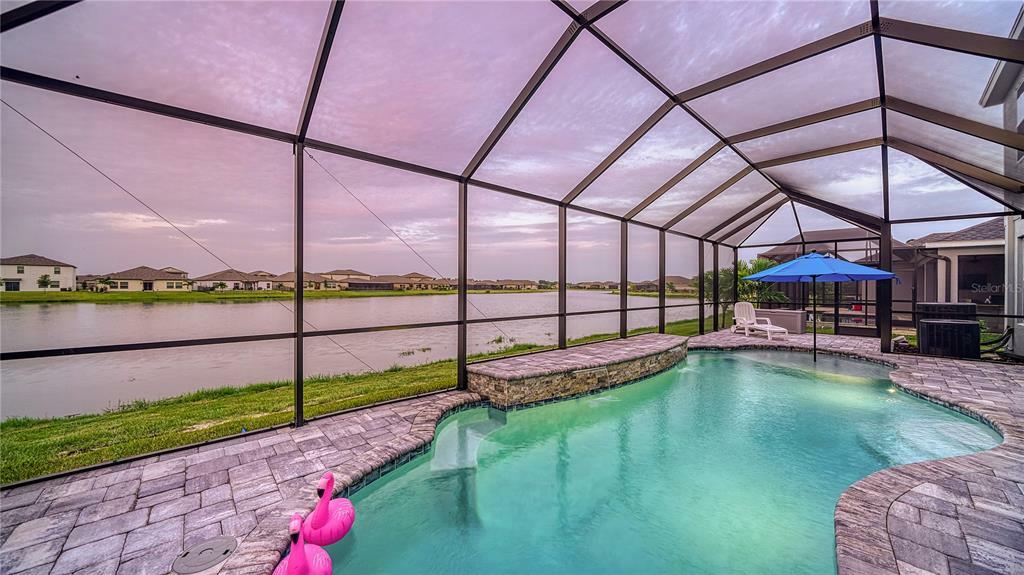 Property Photo: 5214 Gavella Cove FL 34221