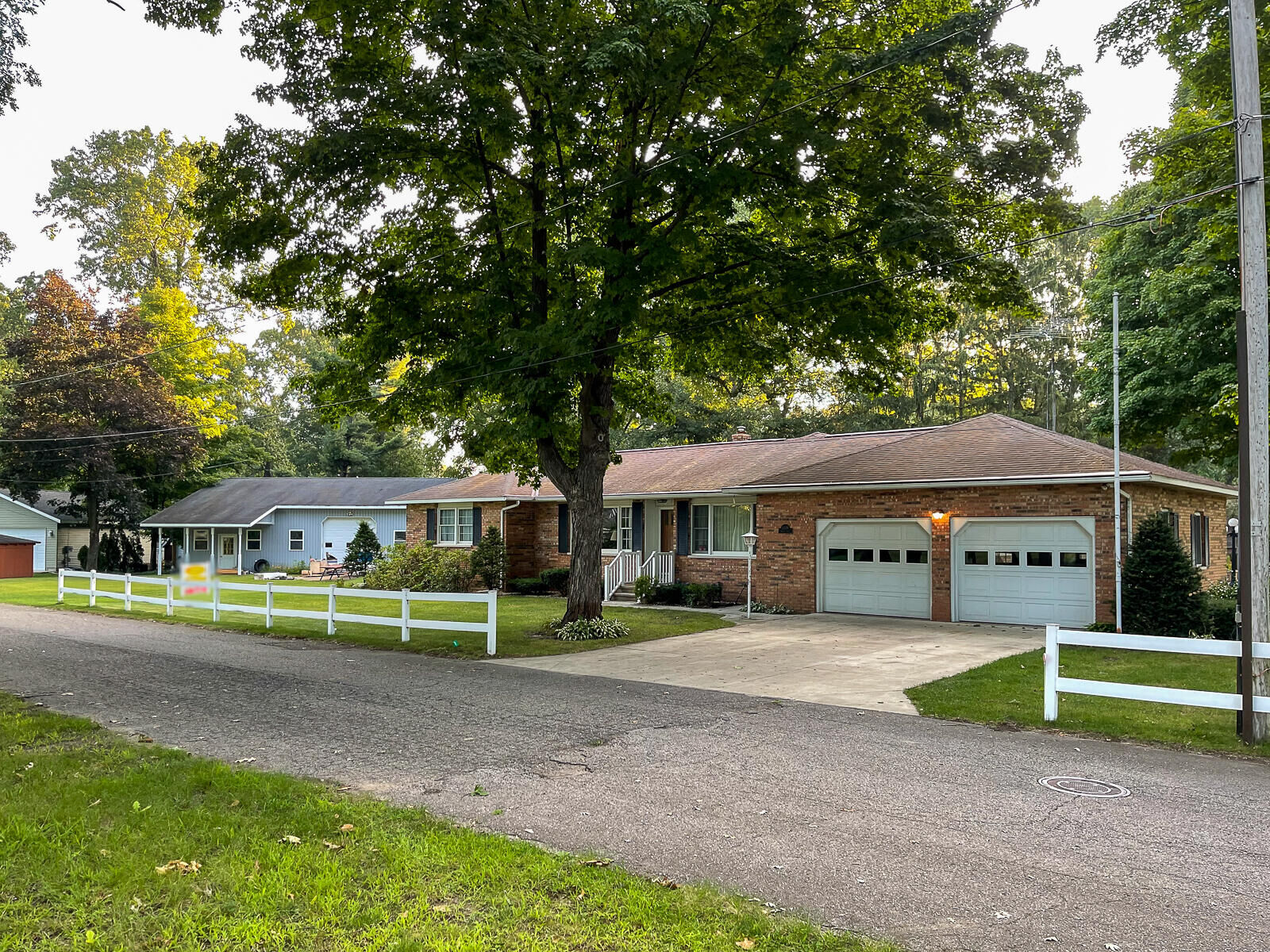 Property Photo: 1339 Oriole Street MI 49120