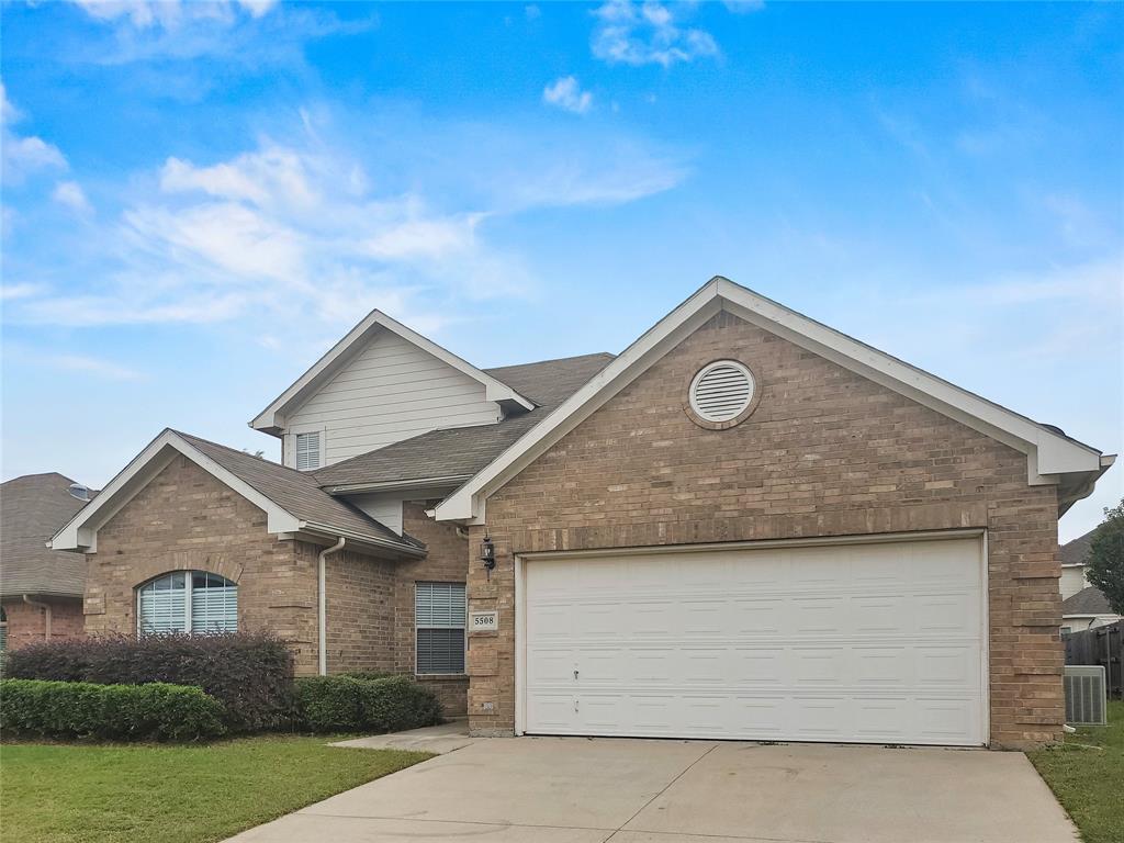 Property Photo:  5508 Milford Drive  TX 76137 
