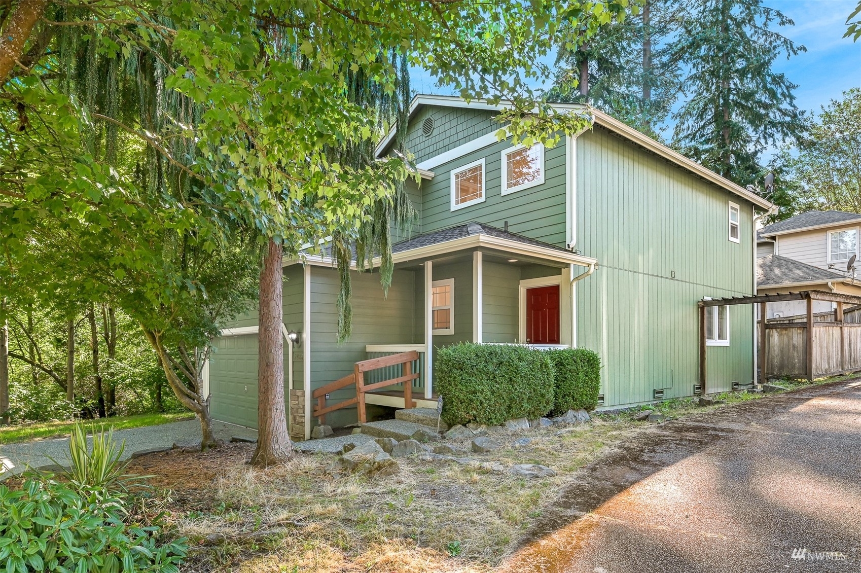 Property Photo:  2806 SW 128th Place  WA 98204 