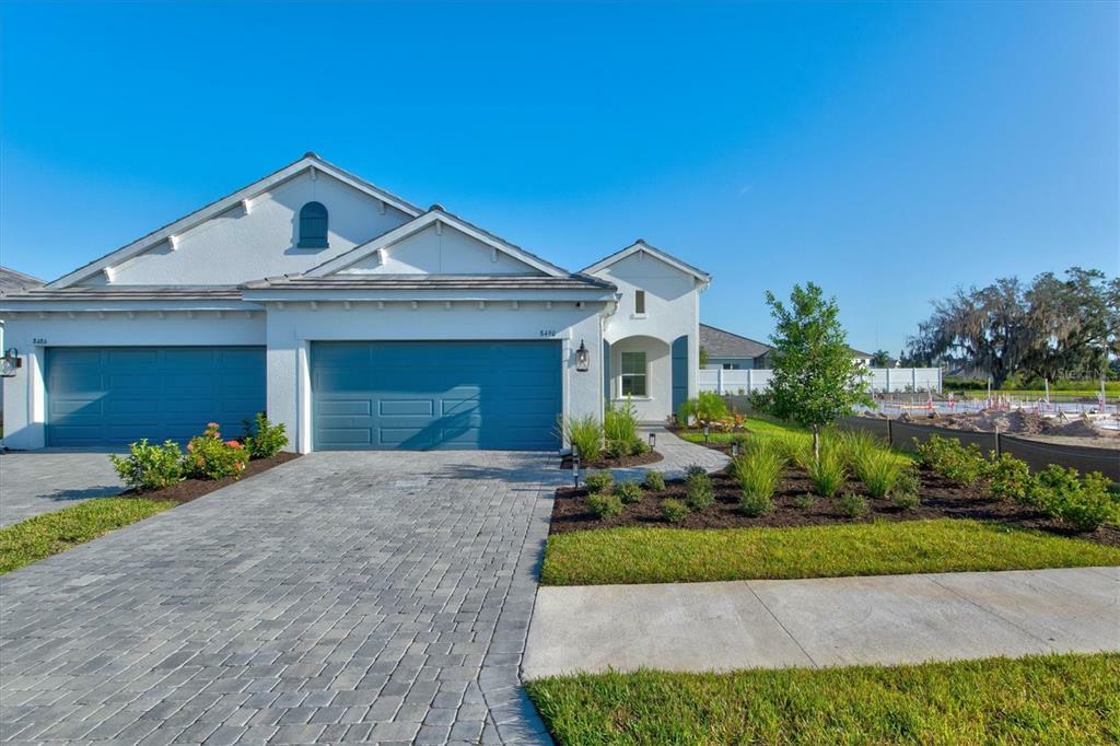 Property Photo: 8490 Frangipani Terrace FL 34240