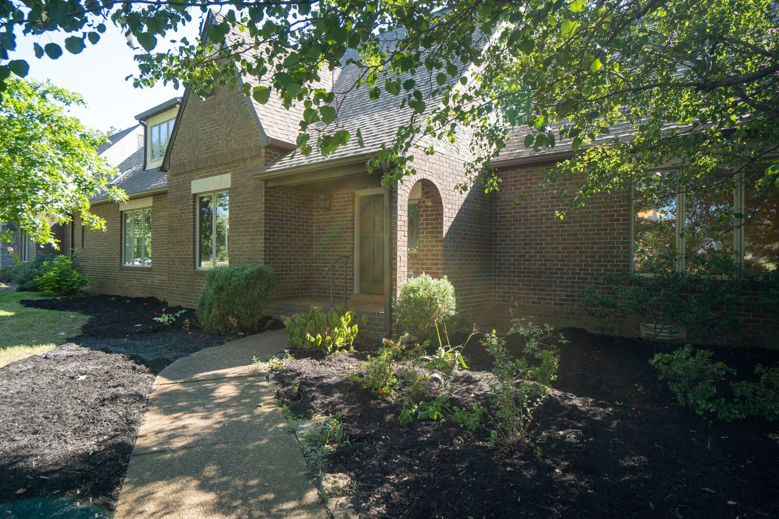 Property Photo: 3502 Hopkins St TN 37215