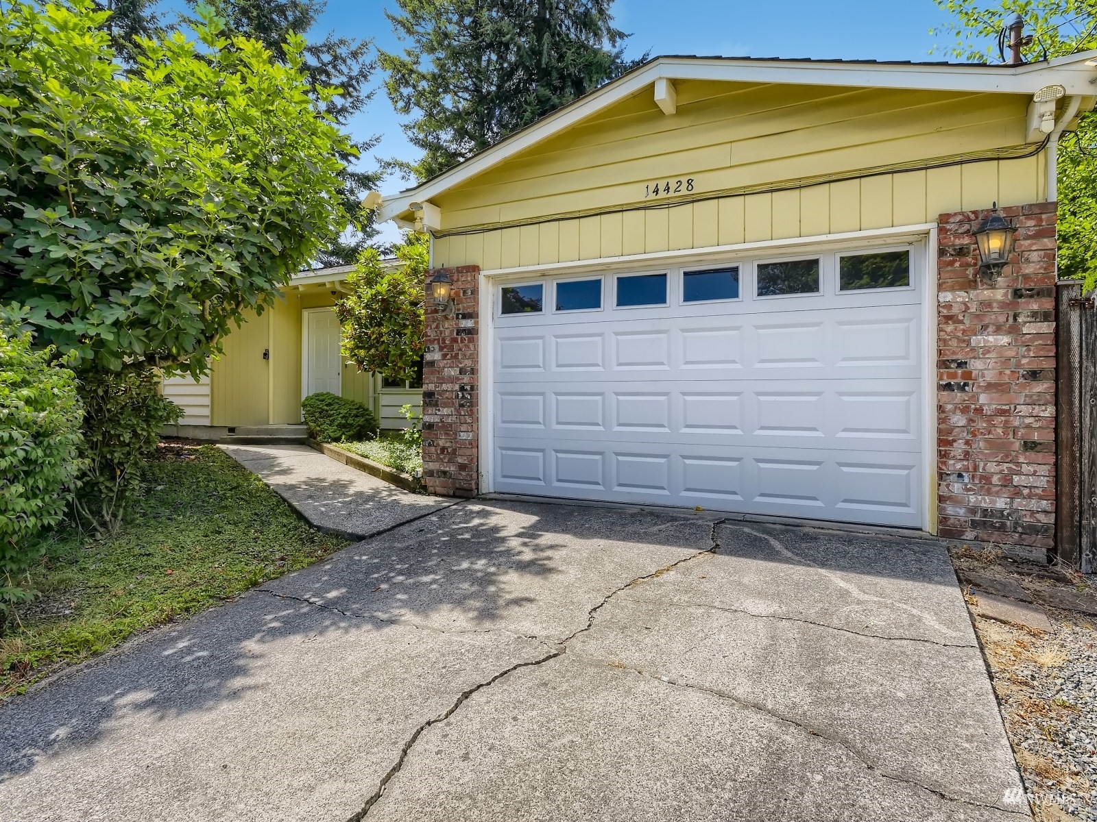 Property Photo:  14428 Meadow Road  WA 98087 