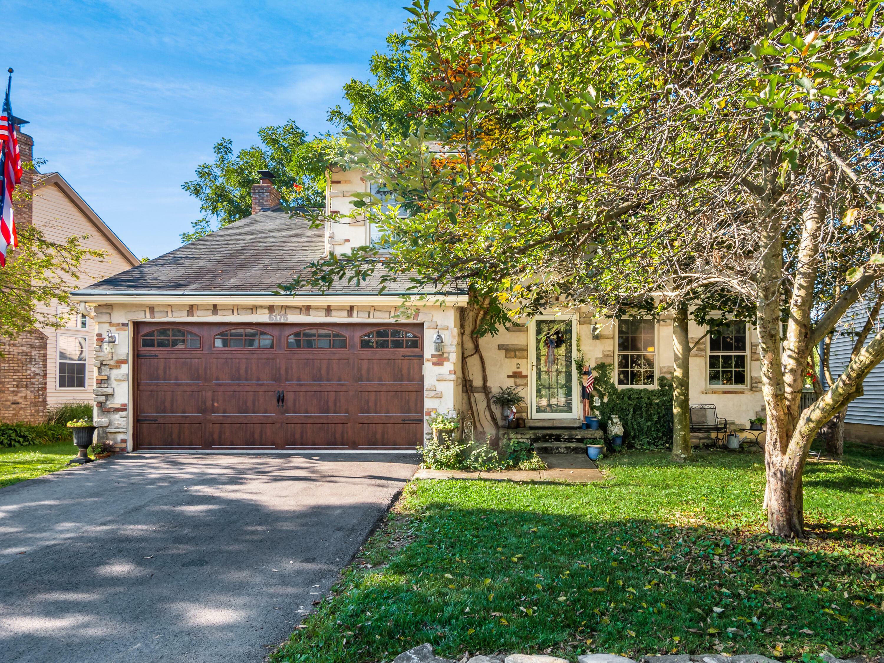 Property Photo: 6175 Wrothston Drive OH 43228