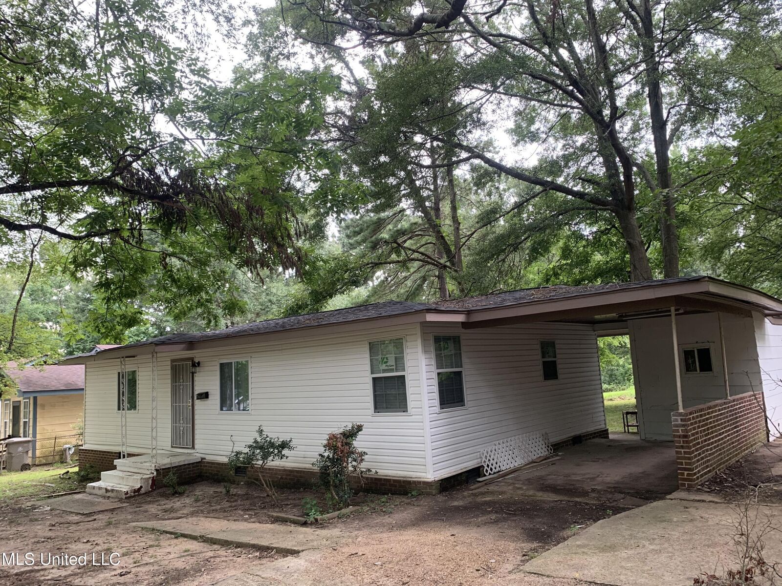 Property Photo:  4352 Welota Drive  MS 39209 