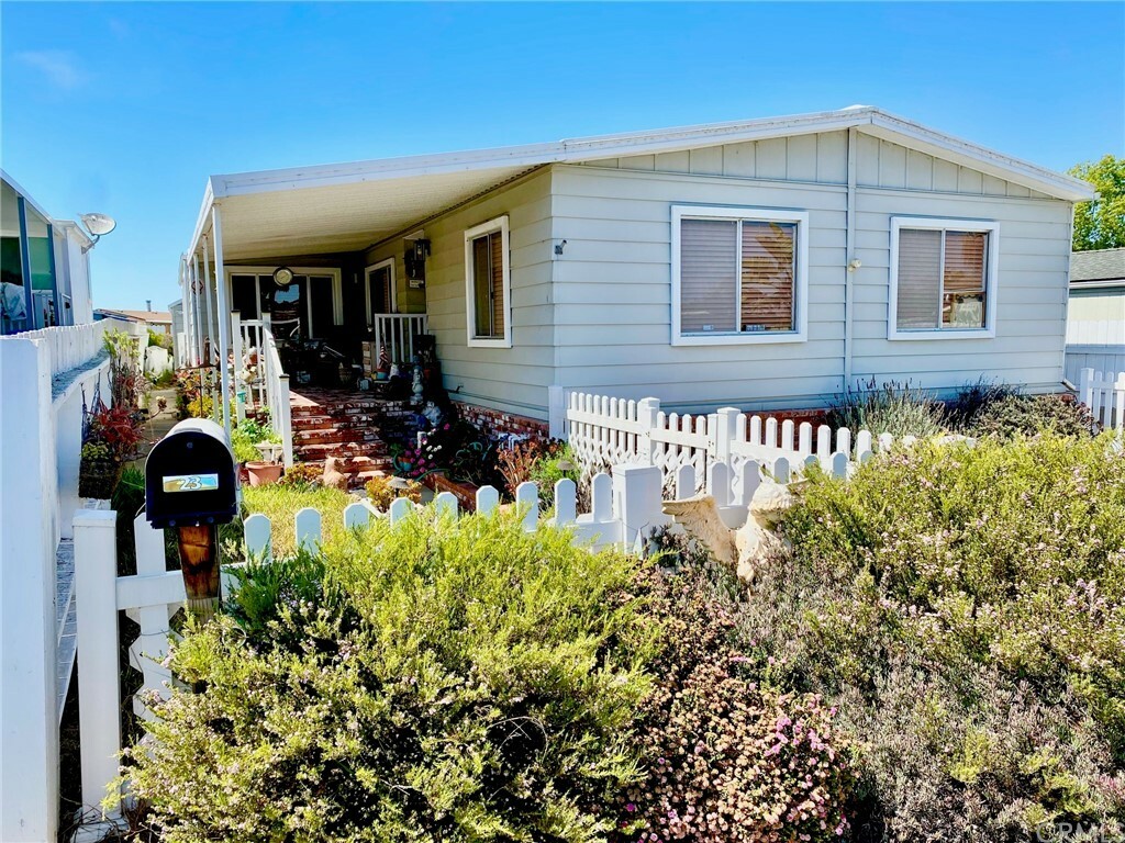 Property Photo:  765 Mesa View Drive 23  CA 93420 