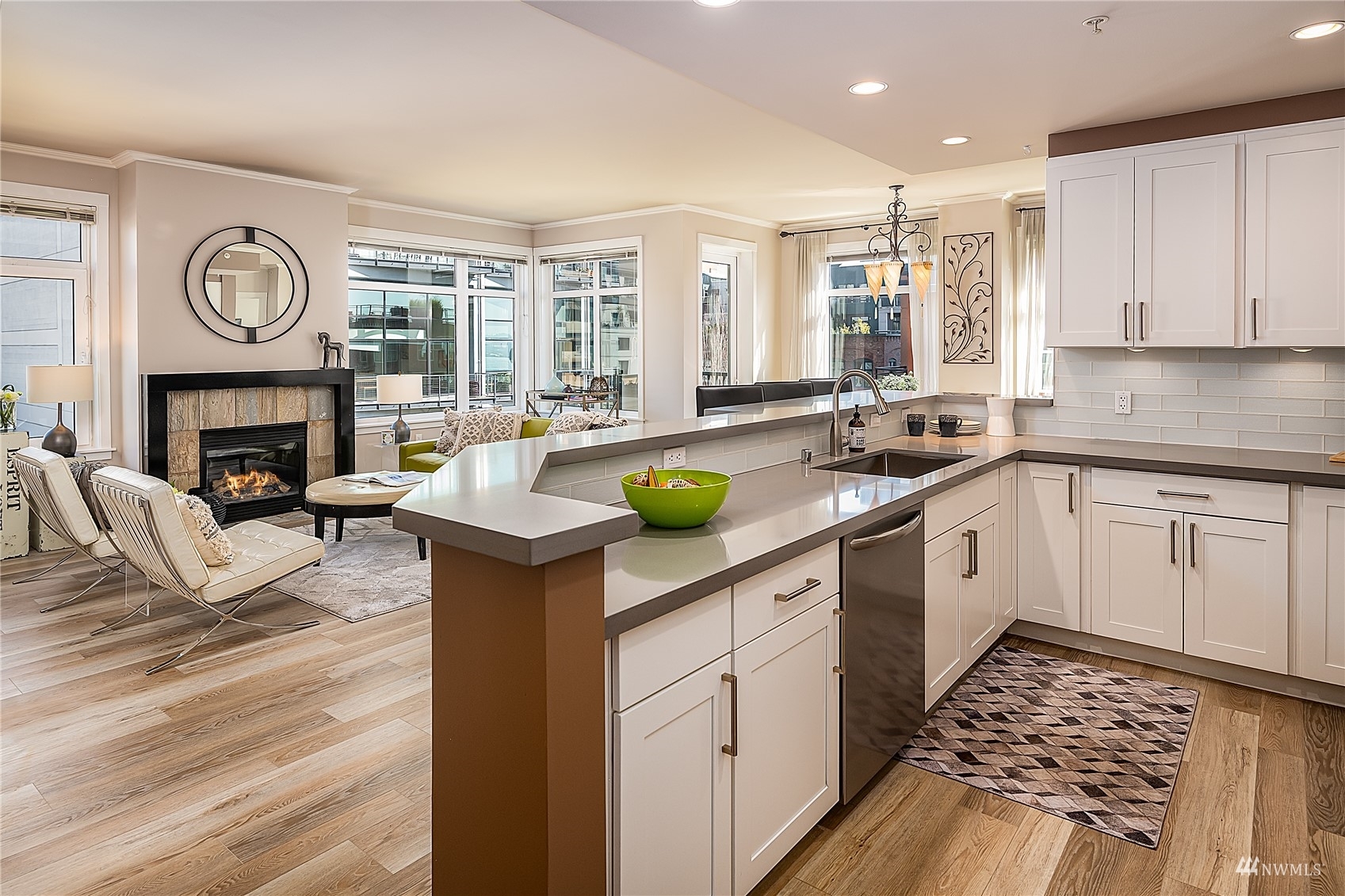 Property Photo: 2607 Western Avenue 501 WA 98121