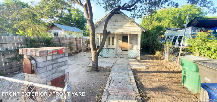 Property Photo: 2920 Colima St TX 78207