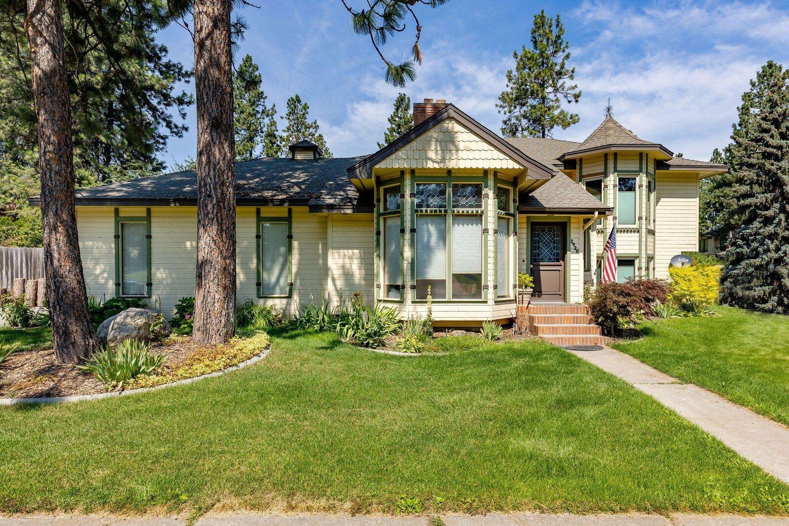 Property Photo:  3920 E Myrtle Ct  WA 99223 