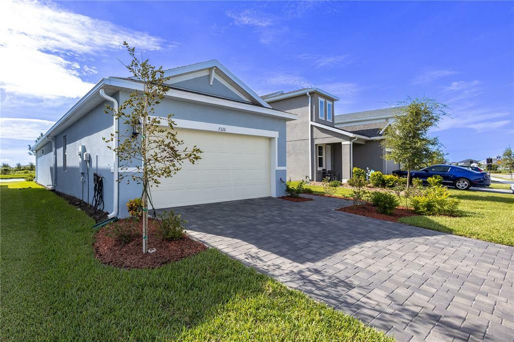 Property Photo:  7326 Ashcroft Drive  FL 33545 