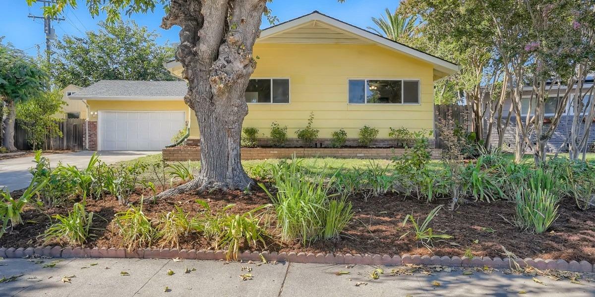 Property Photo:  9205 Floradora Drive  CA 95826 