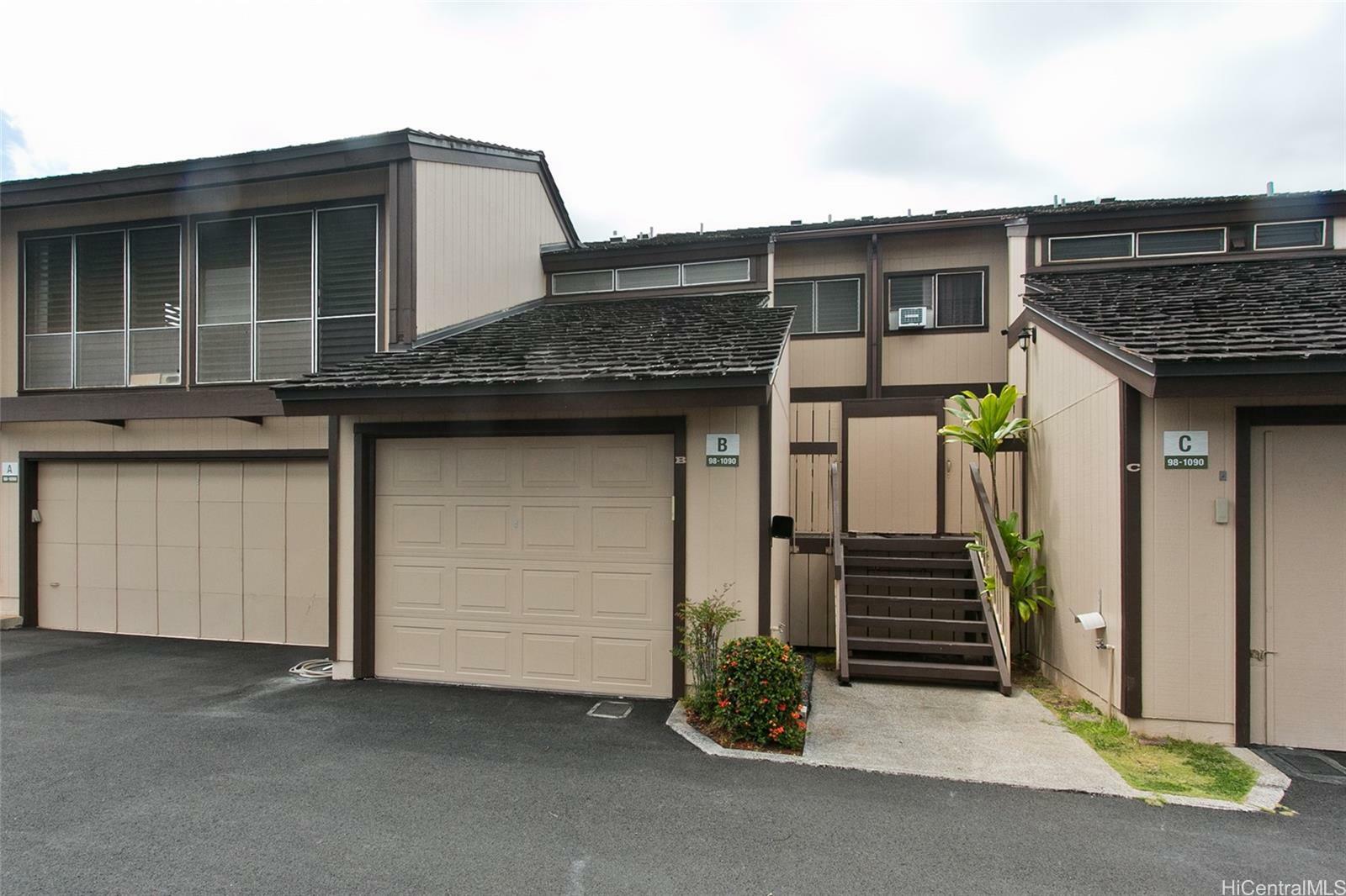 Property Photo:  98-1090 B Komo Mai Drive 58  HI 96701 