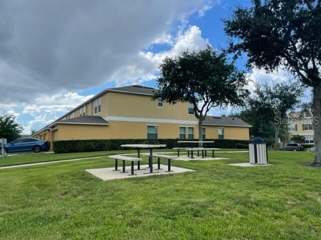Property Photo:  1744 Buckeye Falls Way  FL 32824 