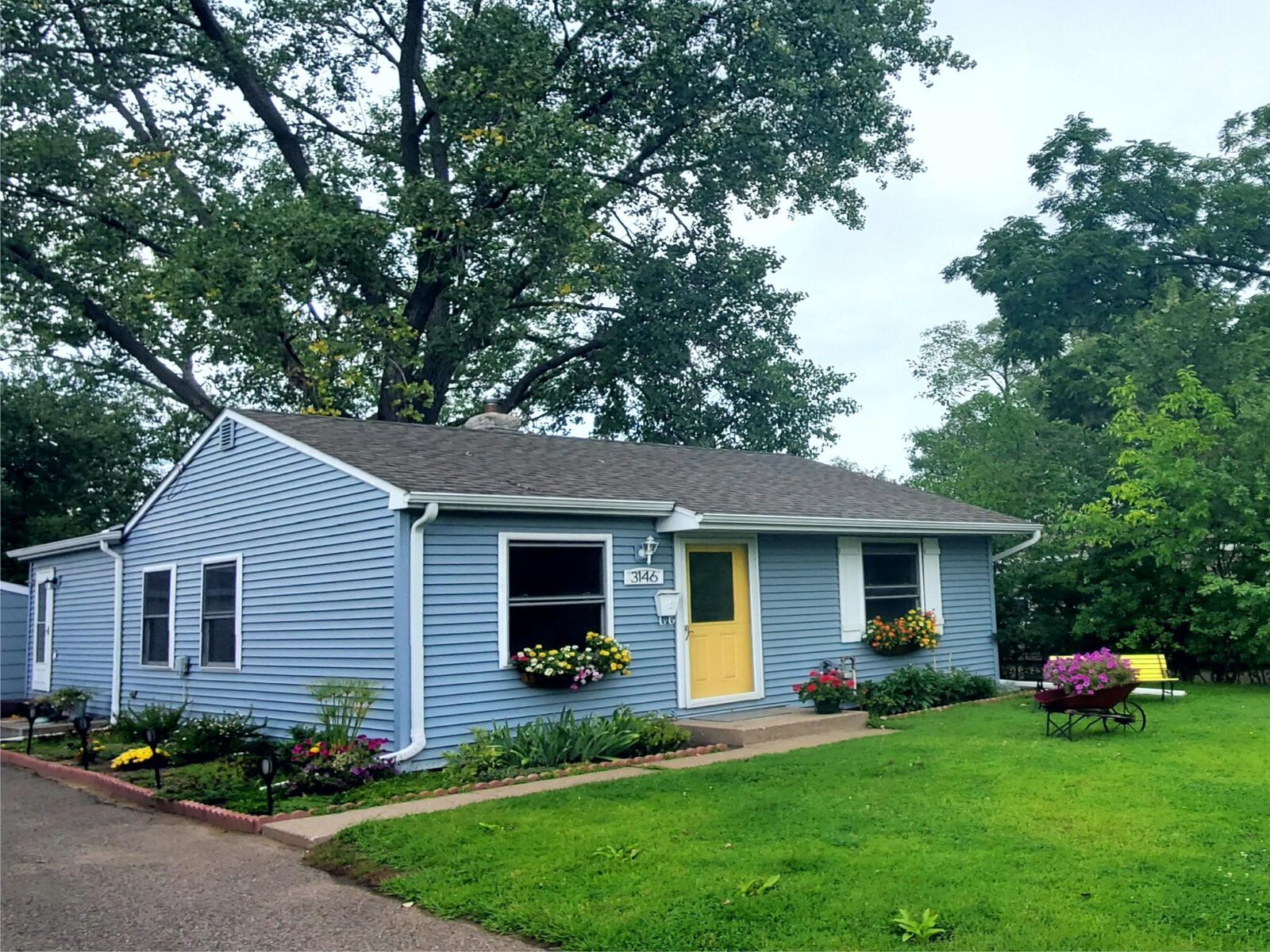 Property Photo: 3146 Utah Avenue S MN 55426