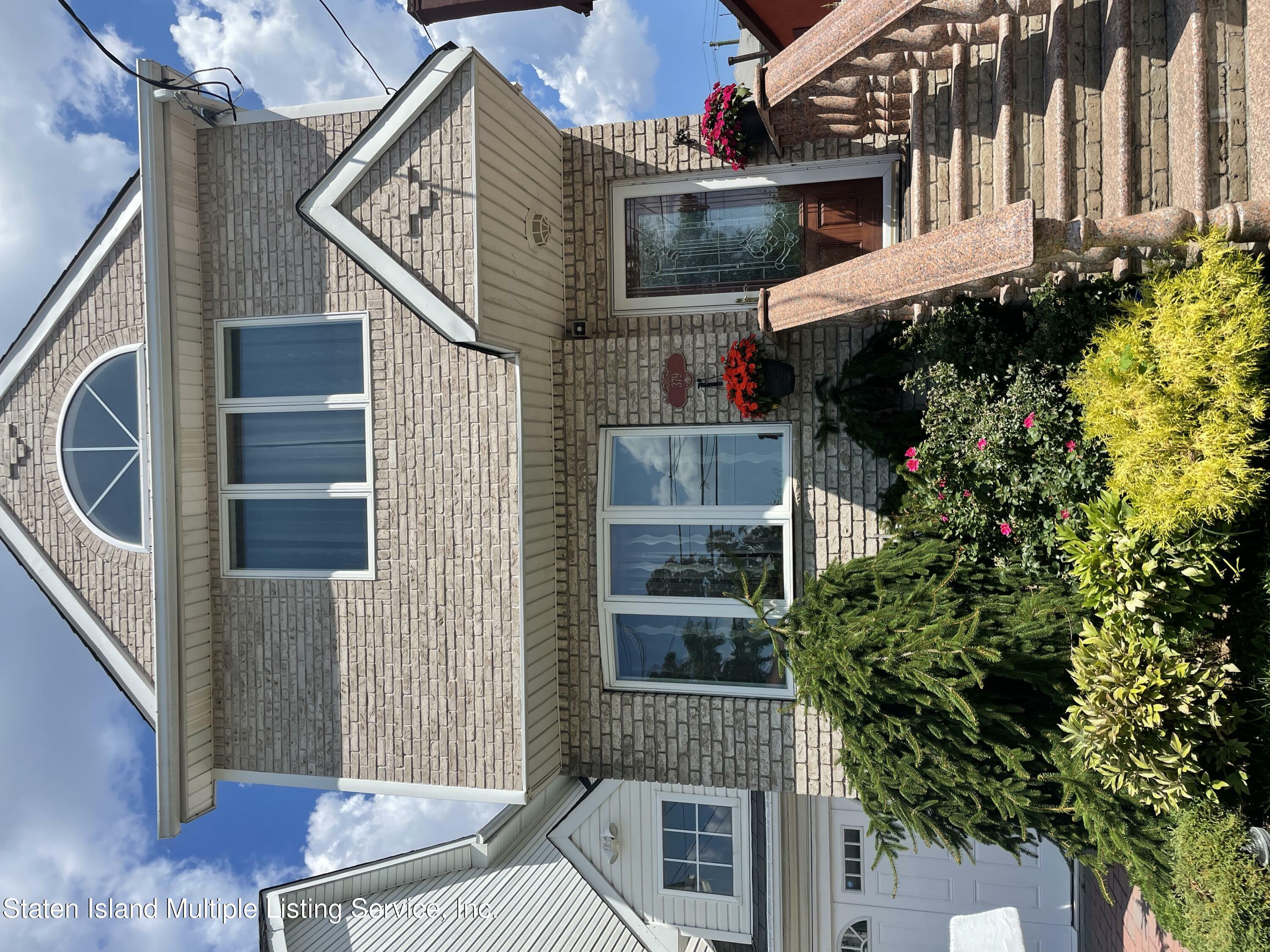 Property Photo: 379 Liberty Avenue NY 10305